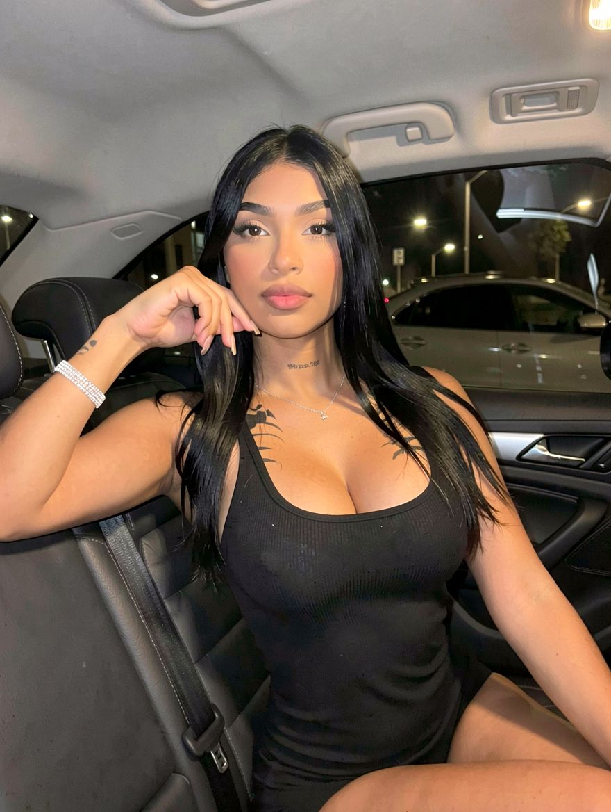 Escort - JIMENA - Ibiza Tops